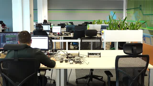 IT-iştii români au început să prefere firmele din Moldova. Ce le oferă în plus