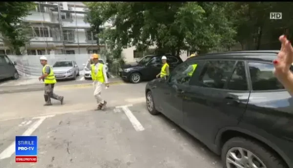 În timp ce românii pleacă în Vest, asiaticii se bat trei pe un loc ca să lucreze la noi în țară. Ce salarii primesc