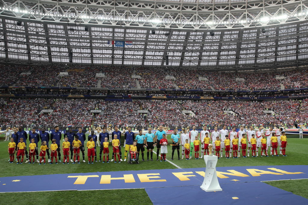 Macron la Cupa Mondiala