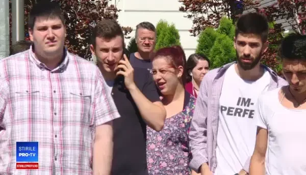 Cum se pot folosi hackerii de un telefon neprotejat de parolă. Recomandările Poliţie Române