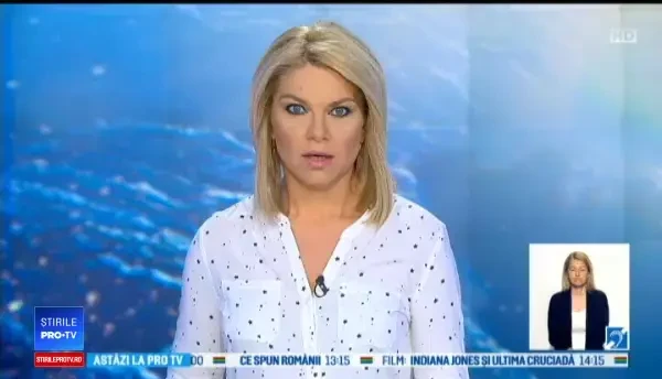 Soție, ucisă de soțul beat la volan. În urma impactului, bucăţi din maşinile avariate au lovit un pieton