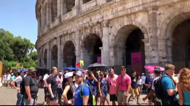 Cod portocaliu de caniculă în Italia. În Roma sunt 42 de grade