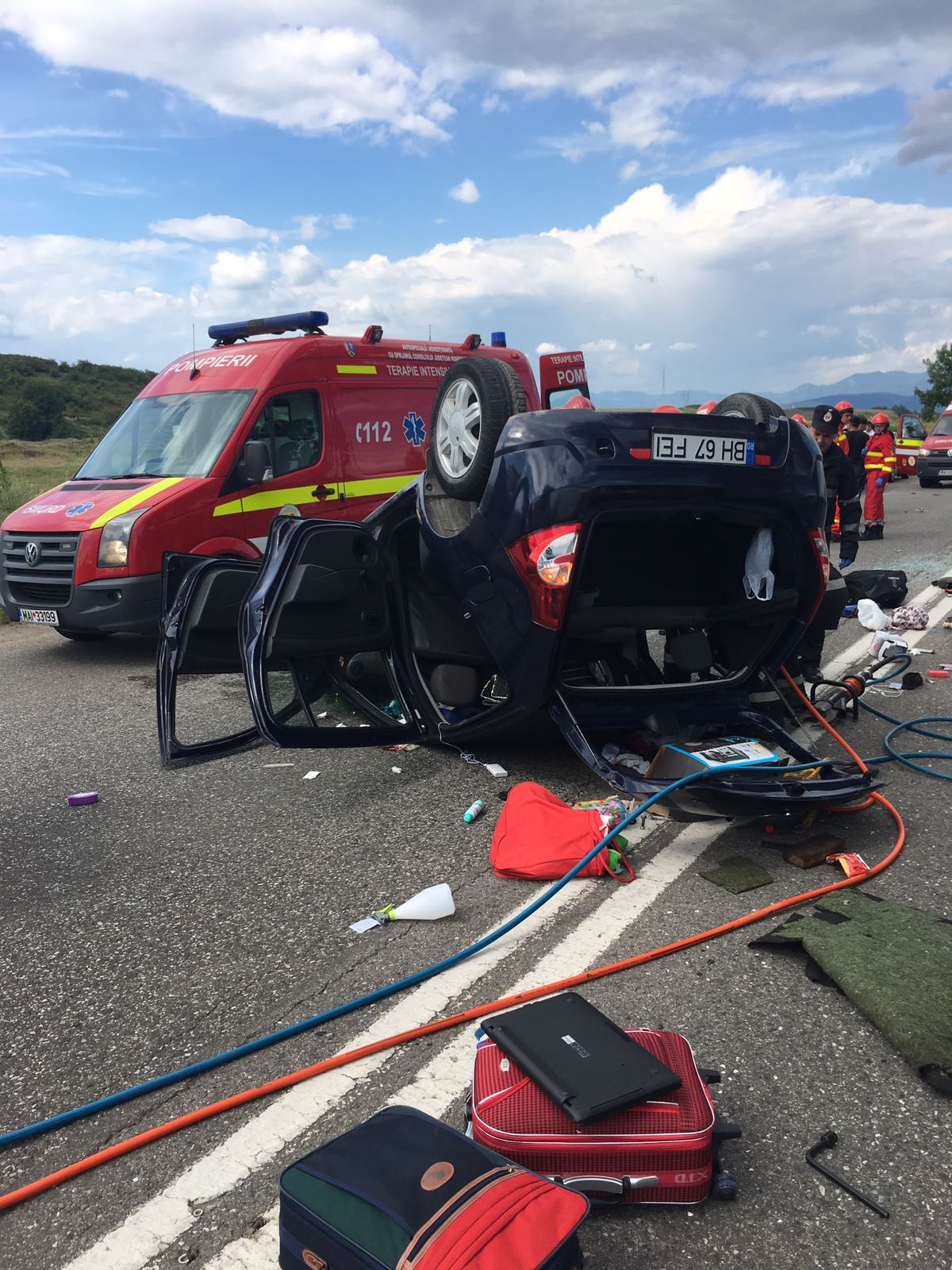 Accident grav, luni după amiază, în Hunedoara. Bilanțul victimelor