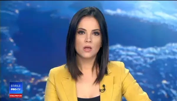 Avarie gravă la rețeaua de apă din Craiova. Apa a tâșnit la 20 de metri înălțime