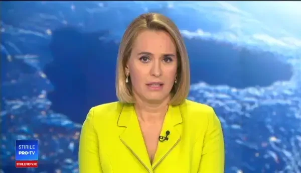 Noii campioni mondiali au sosit la Paris. Sute de mii de oameni au sărbătorit pe străzi