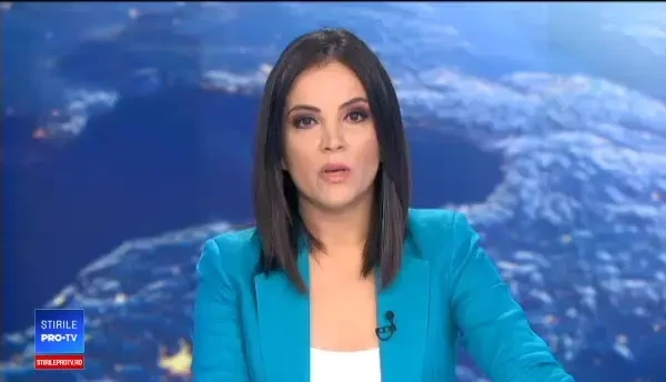 La 16 ani a condus băut prin Craiova şi s-a răsturnat cu maşina. Prietena lui a murit