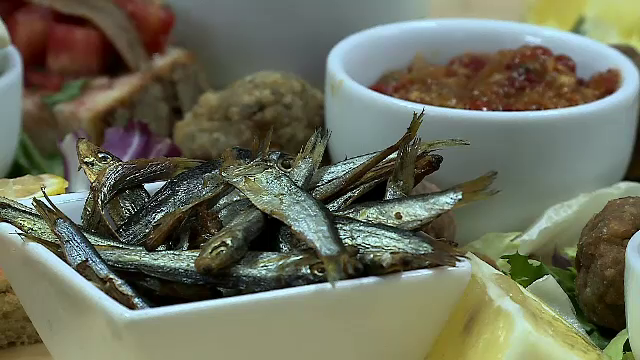 Harta cherhanalelor de pe litoralul românesc devenite obiective turistice: ”Luăm tot ce scot pescarii și gătim pe loc”