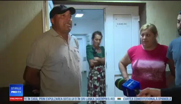 Câți bani a pierdut un bărbat la păcănele. Nu a mai rezistat și a distrus aparatul