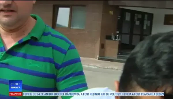 Frații suspectați că au ucis trei persoane, lăsați liberi de judecători