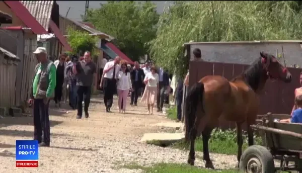 Campanie de vaccinare în Moldova. Ministrul Sănătății a mers în vizită în Buhuși