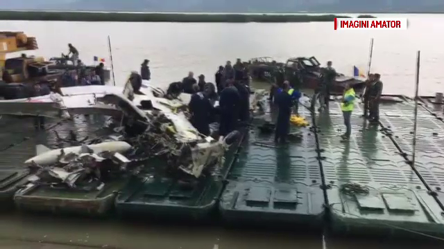 Ce s-a întâmplat cu epava avionului prăbuşit în Bacău