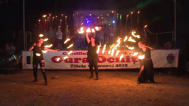 Tradiţii de Sfântul Ilie. Dâmbovițenii l-au invocat pe Sfântul Ilie cu un spectacol cu foc