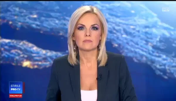 Aterizare de urgenţă pe Otopeni. S-a intervenit imediat pentru un pasager de 23 de ani. VIDEO