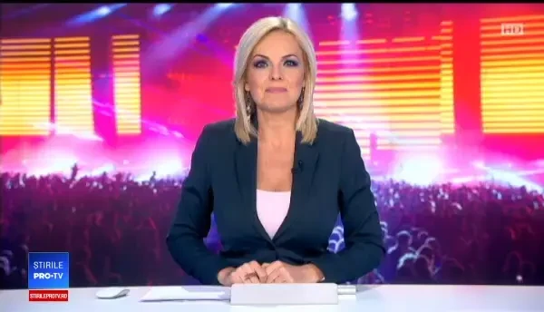 O tânără a dansat în noroi de fericire, la Electric Castle: Îmi place tot