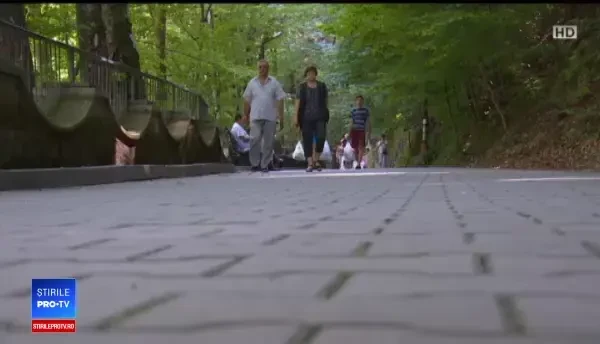 Baza de tratament de 3,3 milioane de € de la Băile Olăneşti zace nefolosită. Explicația Primăriei