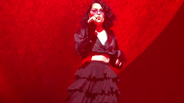 Jessie J a încheiat Electric Castle. 200.000 de persoane au participat la festival