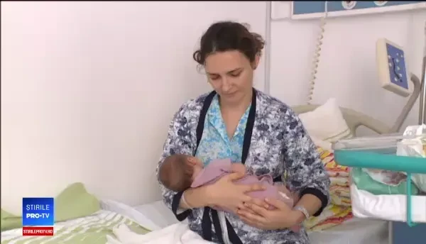 Părinții ar putea fi obligați să facă un curs obligatoriu înainte să plece cu bebelușul acasă