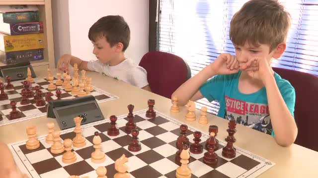 Șah la elevii care sar peste orele de sport. Se vor confrunta cu o nouă materie