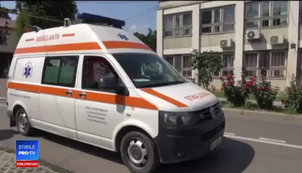 Numărul românilor care se intoxică cu ciuperci crește alarmant. Avertismentul medicilor