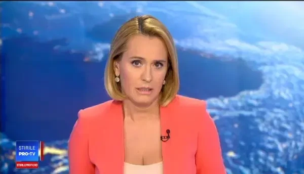 Tornadă uriaşă, la Marea Neagră. Turiştii au fugit din staţiunea ameninţată