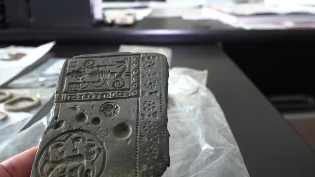 Descoperire unică făcută de un tânăr din Mureş, cu ajutorul detectorului de metale