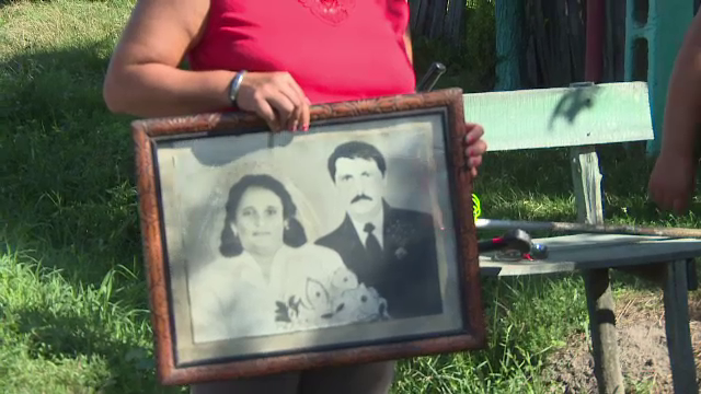 Bătrânul din Gorj, snopit în bătaie de doi vecini, a murit la spital