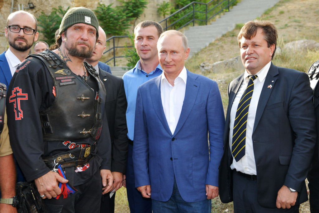 Motocicliștii preferați ai lui Putin au pus în alertă autoritățile unui stat NATO