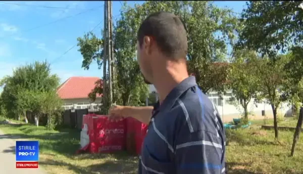 Bătrânul din Gorj, snopit în bătaie de doi vecini, a murit la spital