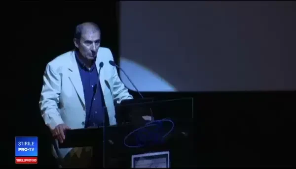 Lac uriaş, descoperit pe Marte. Ar putea adăposti forme de viaţă