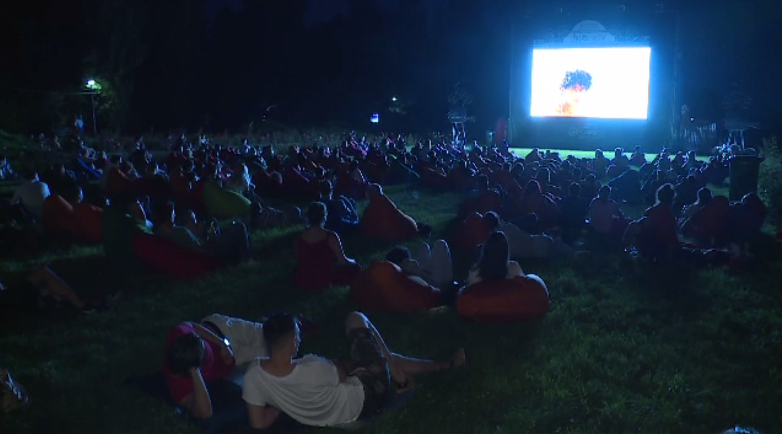 Cinepark, cinematograful în aer liber, și-a deschis porțile. Pelicula care a deschis seara
