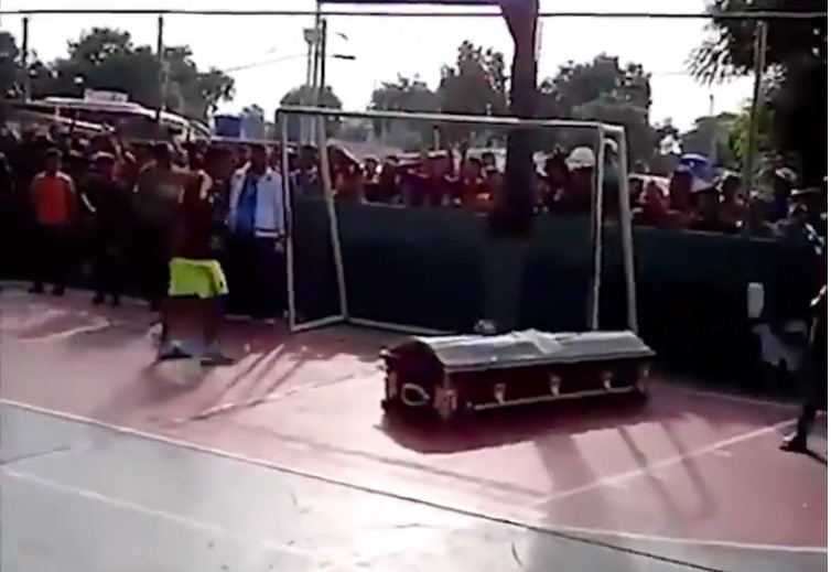 Un fotbalist decedat a ”înscris” un ultim gol, înainte să fie înmormântat