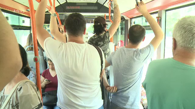 Primăria Capitalei vrea să acorde elevilor gratuitate la transportul în comun