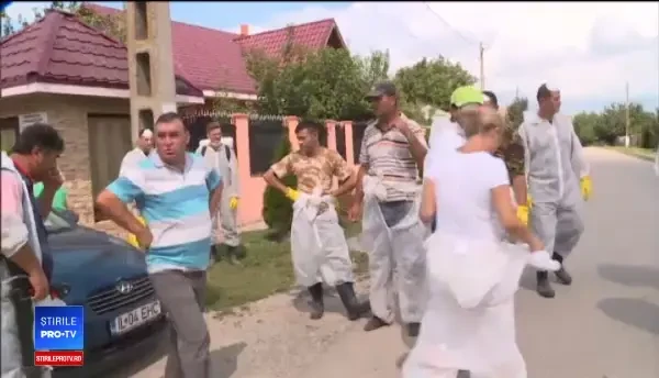 Alertă în 8 județe: medicii merg din poartă în poartă și sacrifică toate animalele