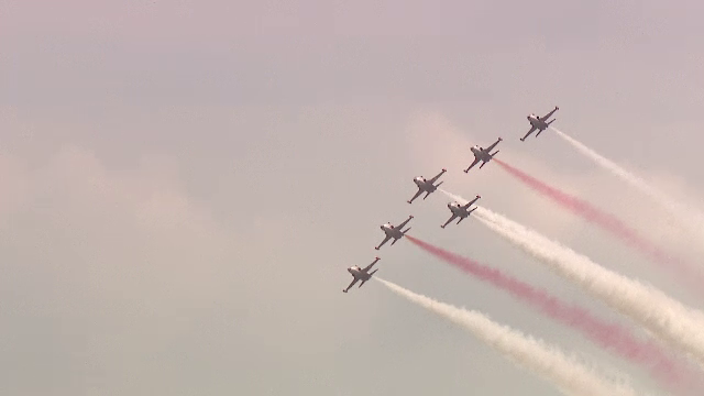 BIAS 2018. Spectacol aviatic impresionant, pe Aeroportul Băneasa. VIDEO