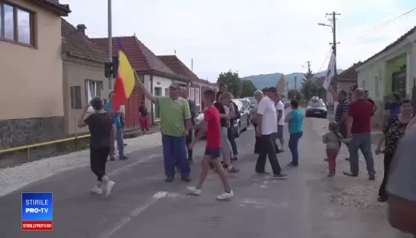 Protest în Râşnov din cauza şoselei în şantier.