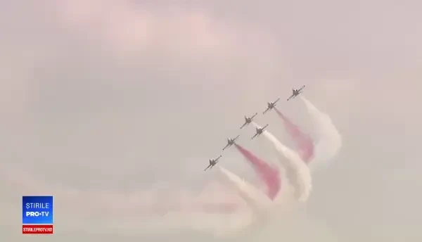 BIAS 2018. Spectacol aviatic impresionant, pe Aeroportul Băneasa, până la ora 21.00