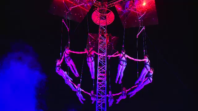 Spectacol la înălțime, la Festivalul de teatru de stradă din Capitală