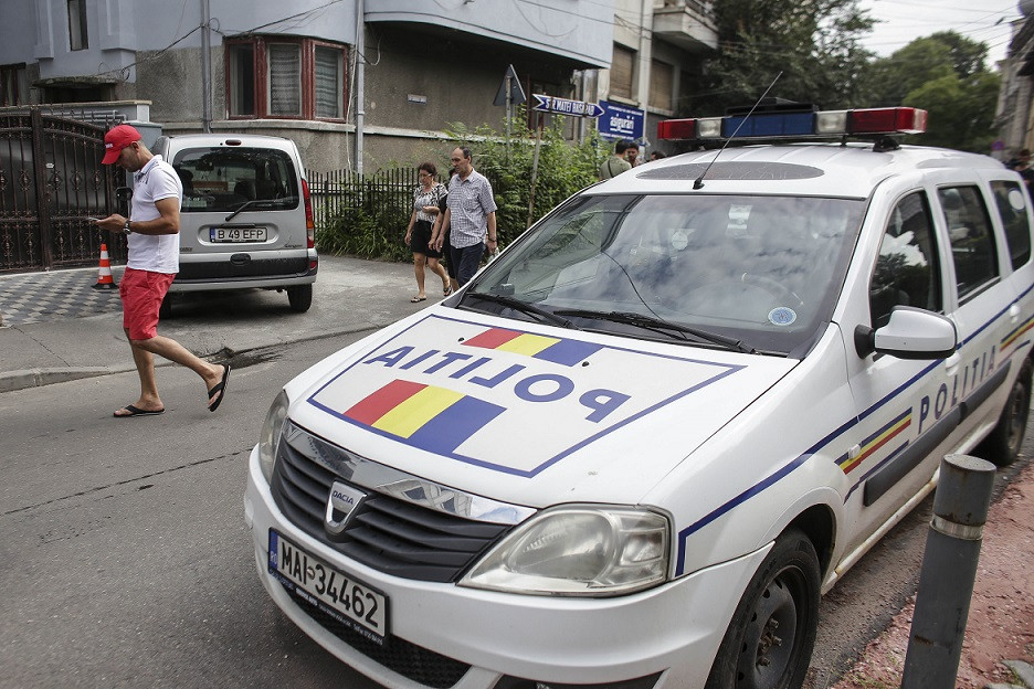 Avocatul Poporului cere lămuriri despre modul cum a fost tratat la Poliţie copilul şoferului cu plăcuţe anti-PSD