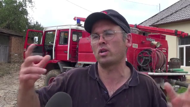 Un francez i-a salvat pe localnicii loviți de viitură în Brașov. ”Singurul care o fost de ajutor”