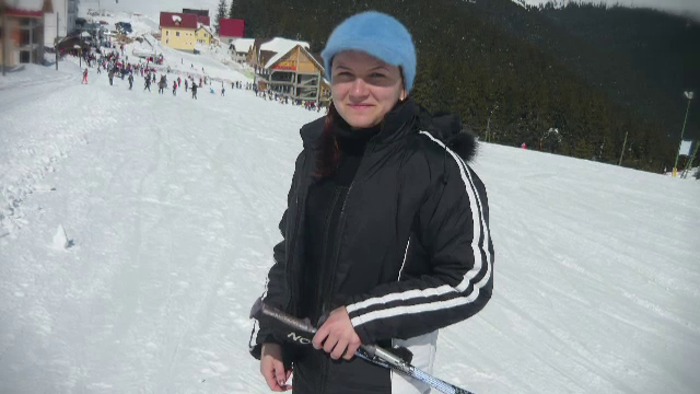 Avertismentul specialiștilor îngroziți de cazul polițistei care și-a împușcat mama și bebelușul, apoi s-a sinucis