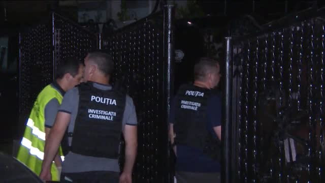 Detalii şocante în cazul poliţistei care şi-a ucis mama şi bebeluşul. Ce s-a aflat la autopsie