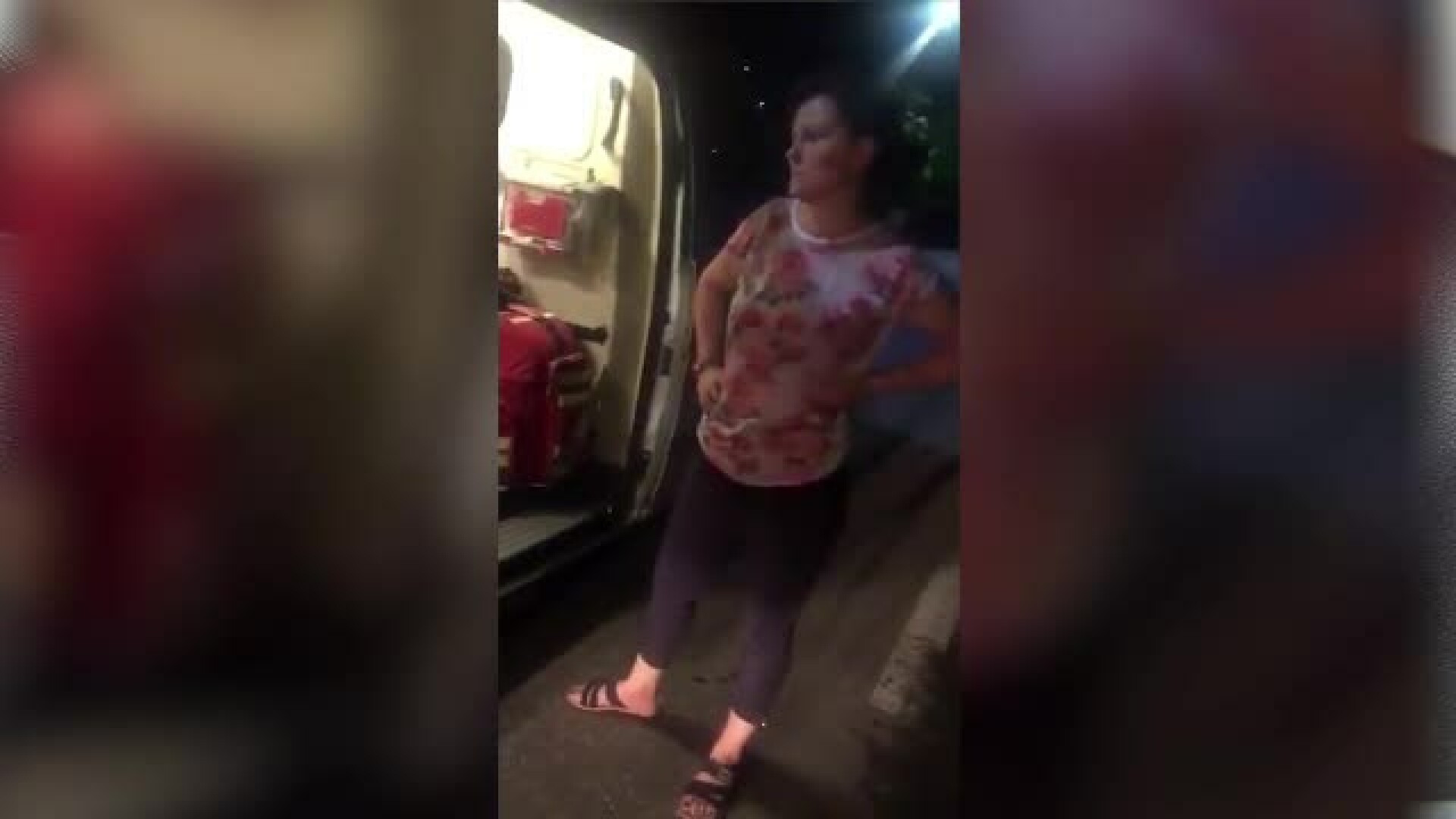 O gravidă a așteptat 2 ore într-o salvare care a făcut pană. Reacția șoferului ambulanței