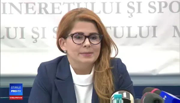 Ioana Bran, despre numerele anti-PSD: Nu e normal ca o mamă să vadă obscenităţi pe stradă în anul centenar