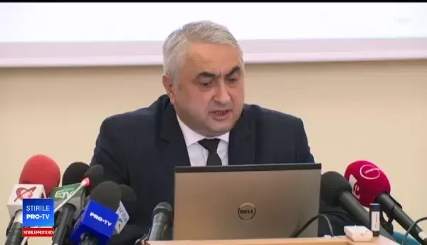 Ministerul Educației va oferi burse elevilor din medii defavorizate. Ce condiții trebuie să îndeplinească