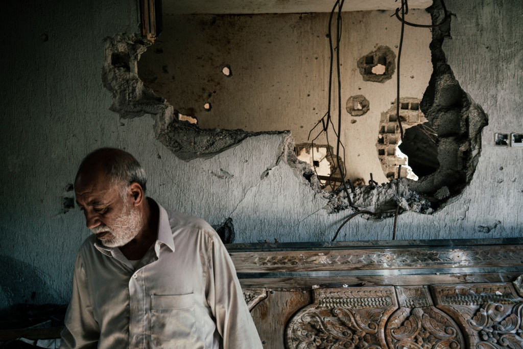 La 2 ani de la alungarea ISIS, orașul natal al dictatorului Gaddafi este încă o ruină