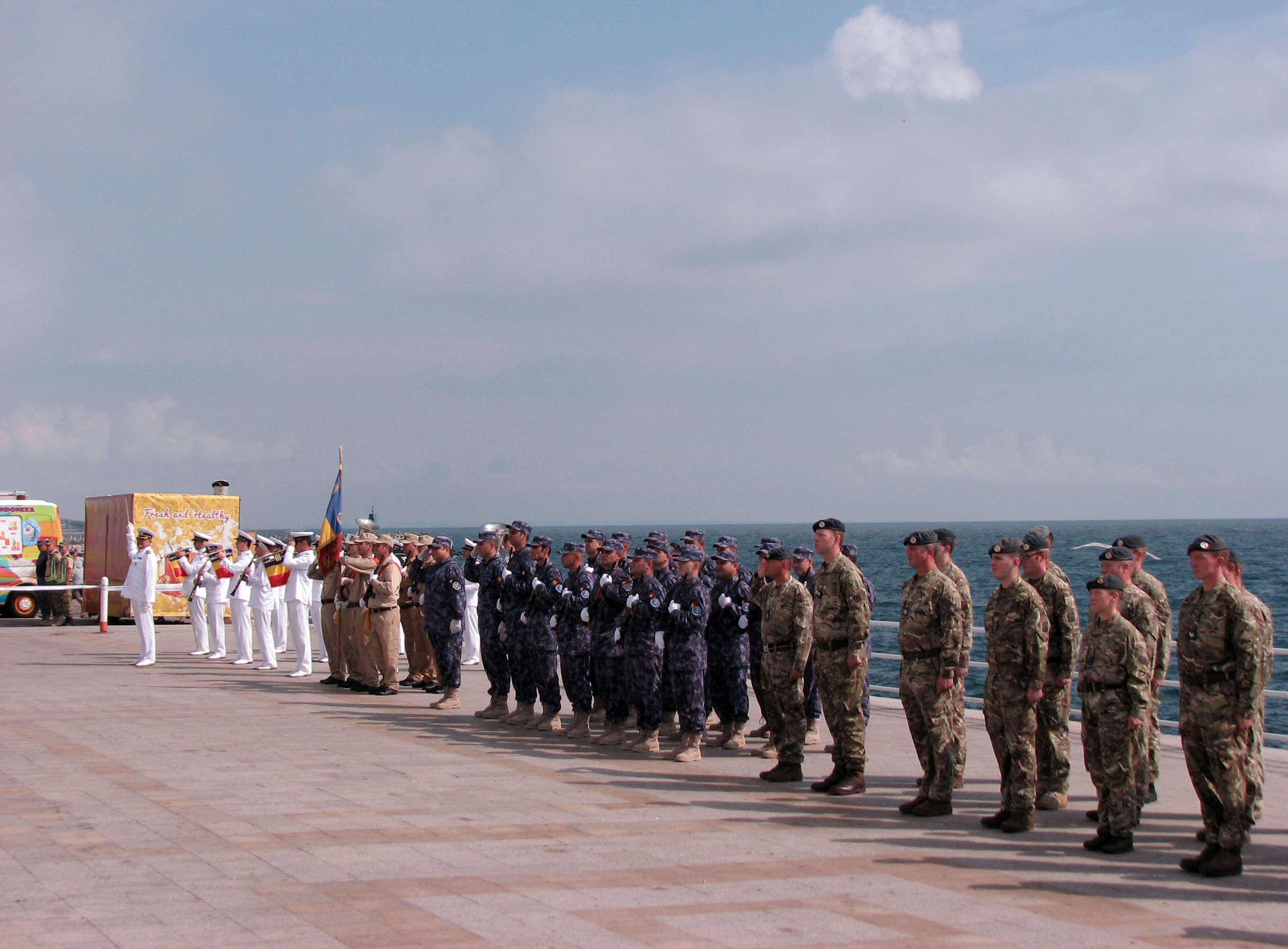 Ziua Marinei Române este marcată, în premieră, în şapte oraşe din România