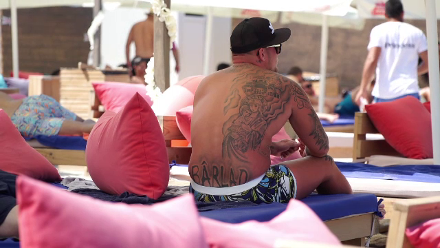 Scene memorabile pe litoral, în cel mai aglomerat și călduros weekend din acest sezon