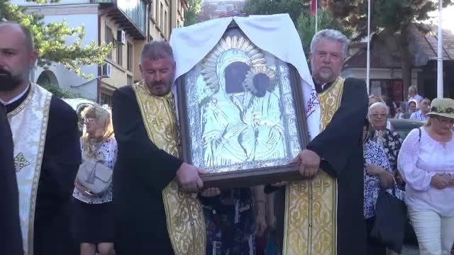 Legendele Icoanei Maicii Domnului, purtată în această perioadă prin Galați