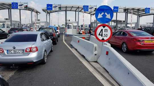 Atenţionare de călătorie pentru românii care merg în Bulgaria. Ce produse li se vor confisca