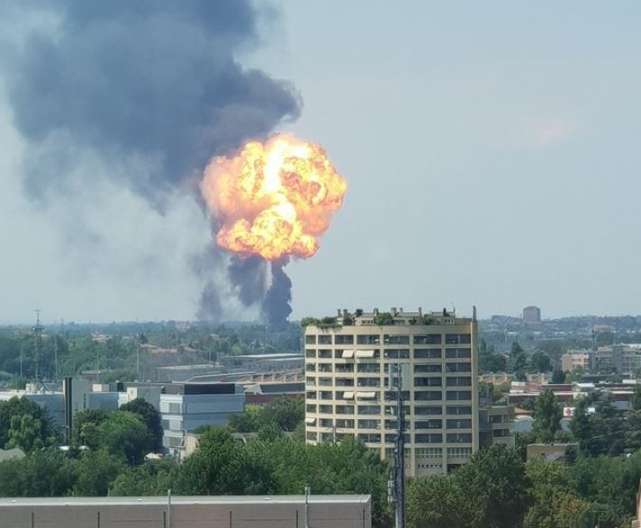 Explozie pe o autostradă din Italia. Sunt cel puțin 60 de răniți și un mort. Precizări MAE